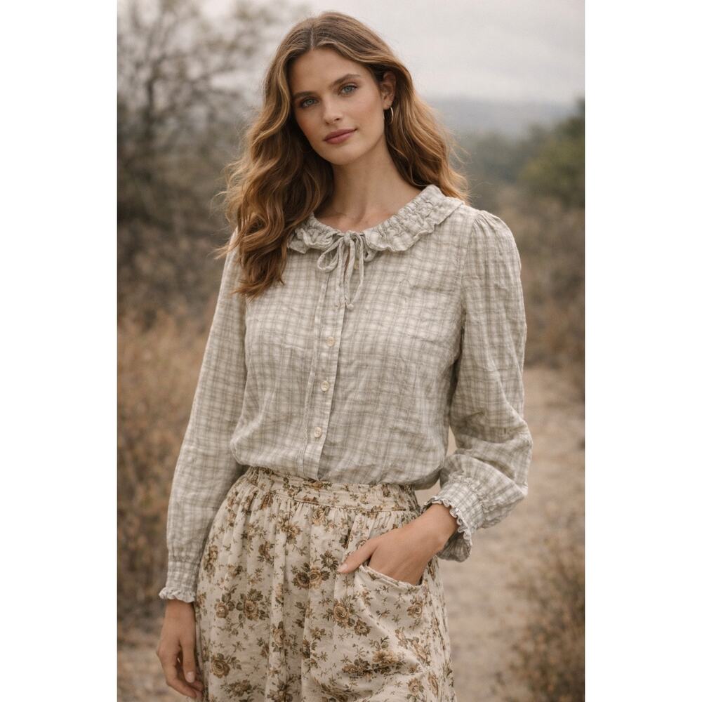 H&M Cottage 100% Cotton button down collared plaid gingham Doen blouse sz M-L